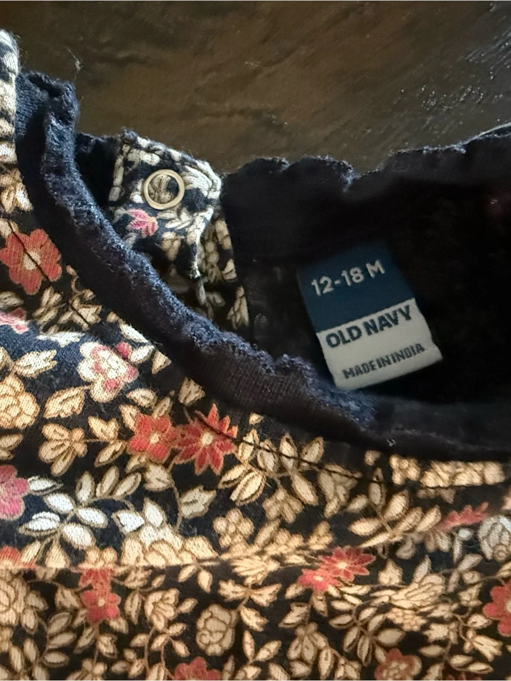 Old Navy Navy Long-Sleeve Tee with Pink and Cream Floral Print